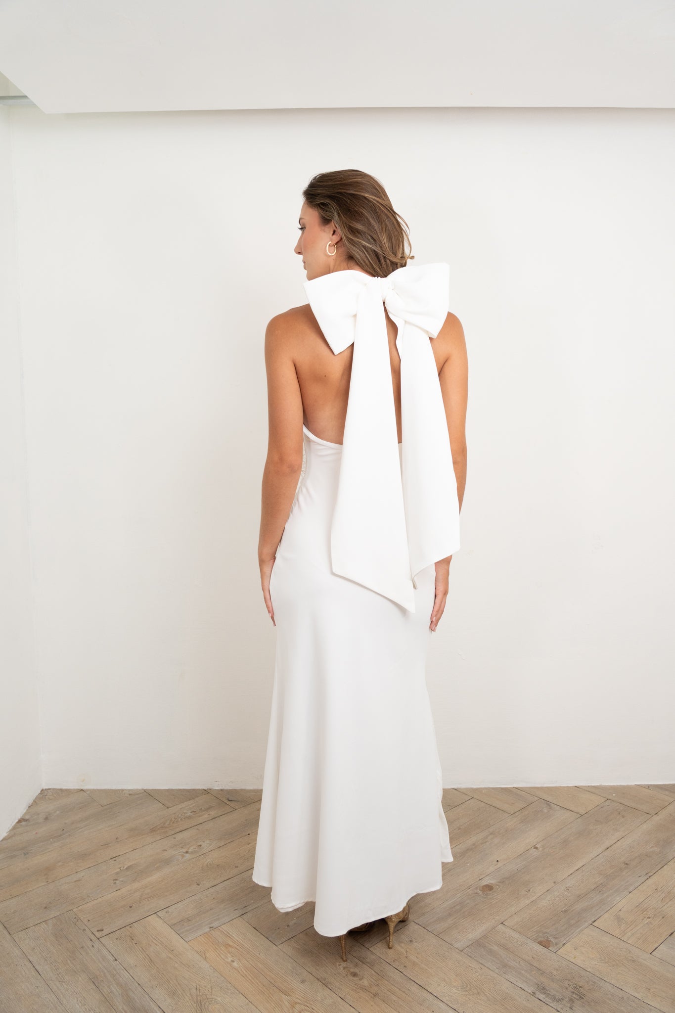 White bridal bow dress