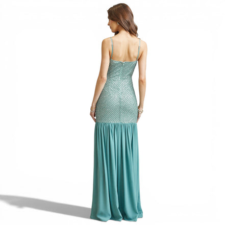 Vestido Largo Perla con Caída en Cadera