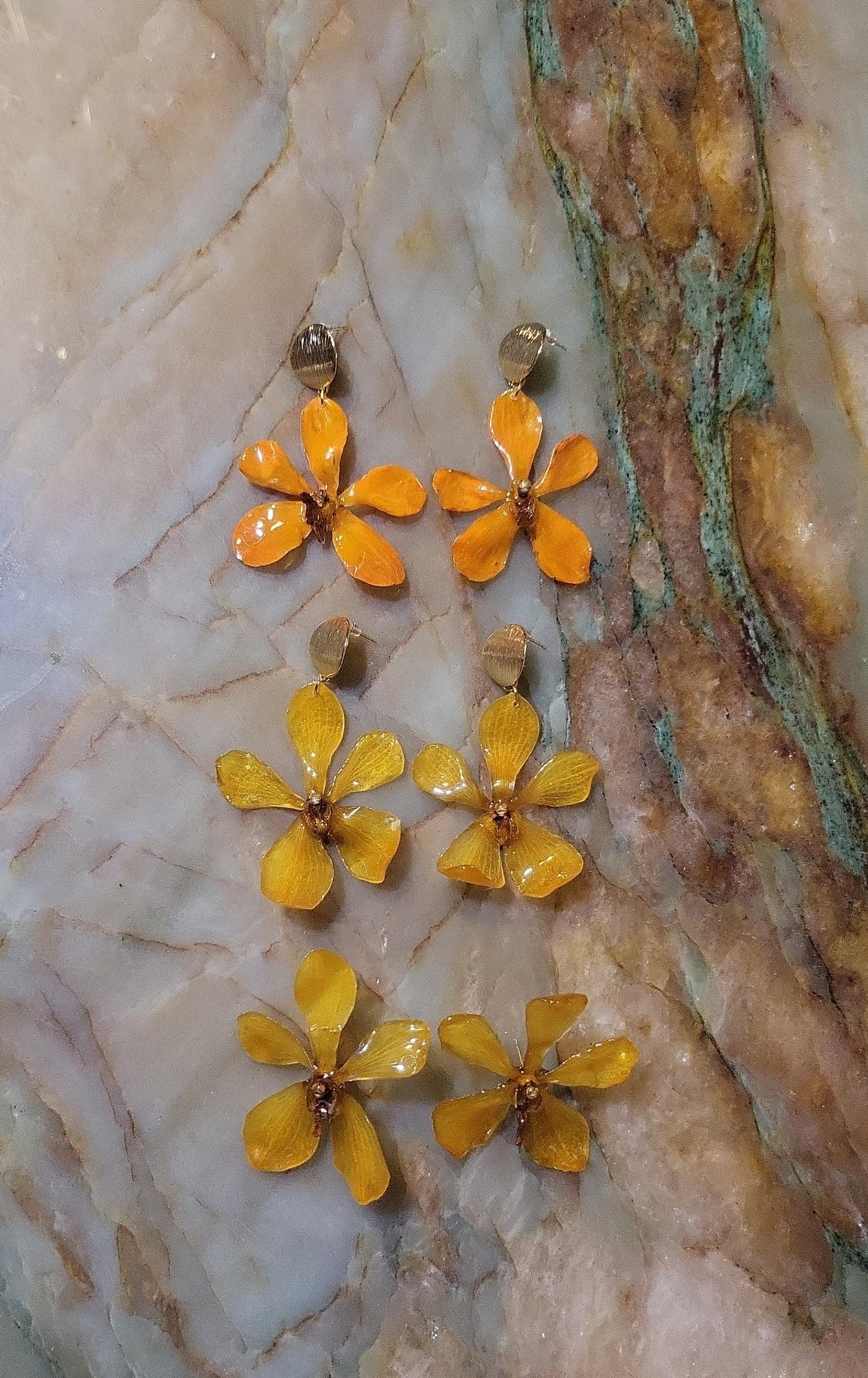 Aretes Flor Amarilla