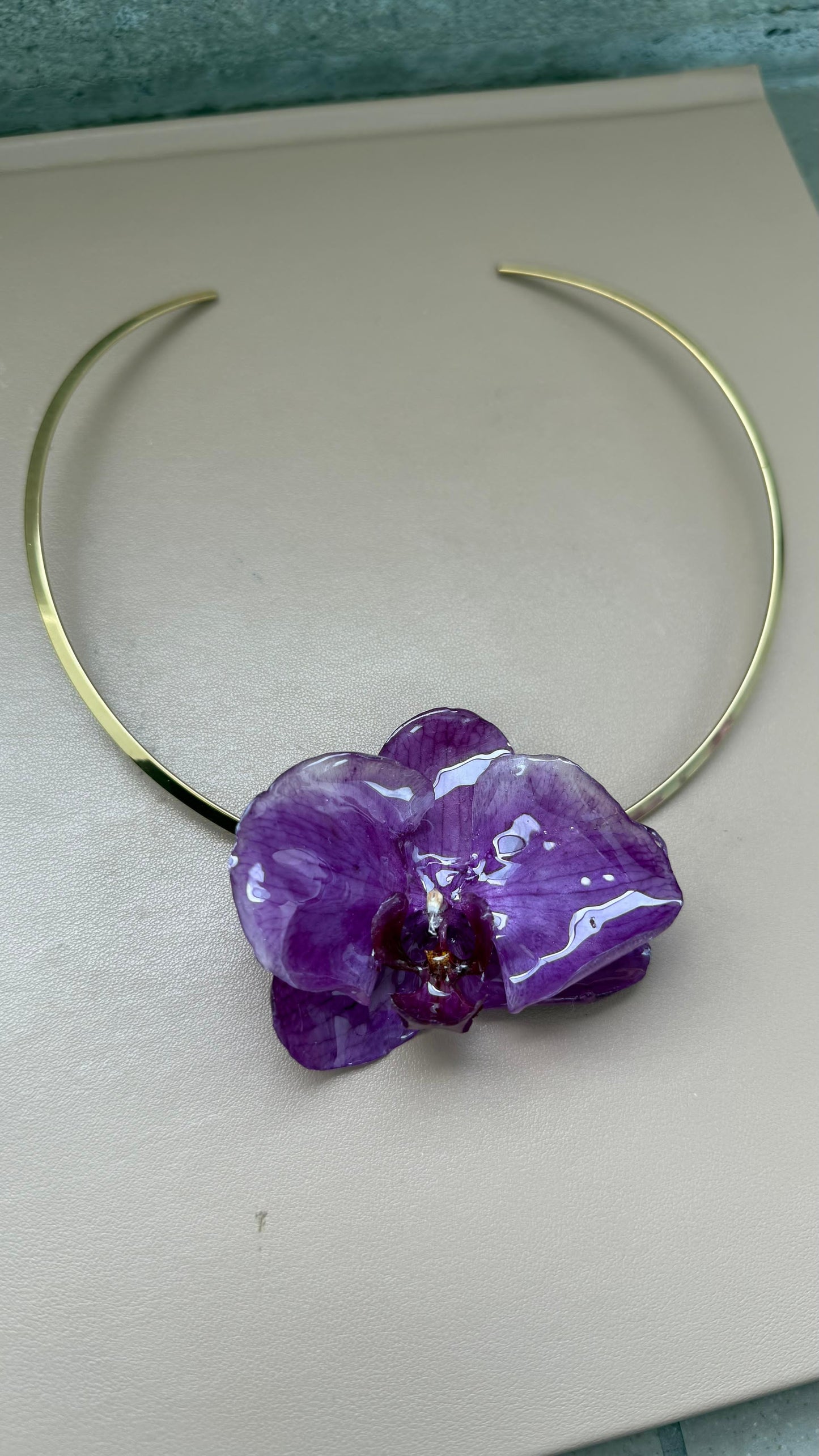 Choker Orquidea Morada Grande