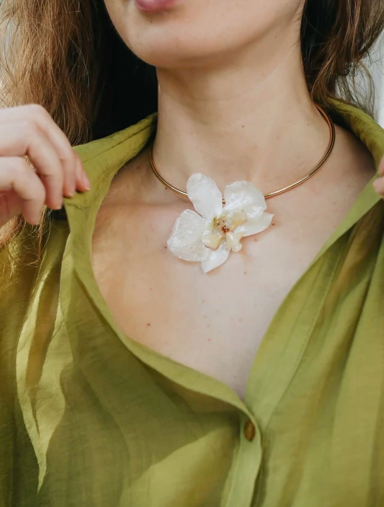 Choker Orquidea Blanca
