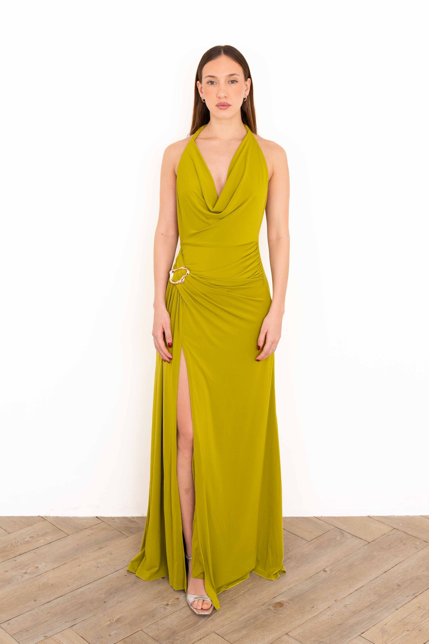 Vestido Largo Verde con Halter Drapeado