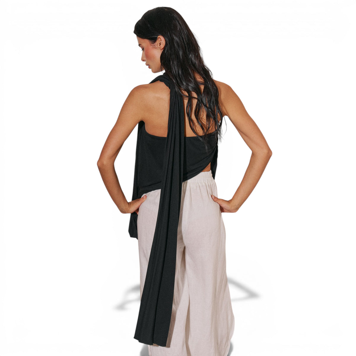 Top Strapless Negro con Drapeado para Conjunto